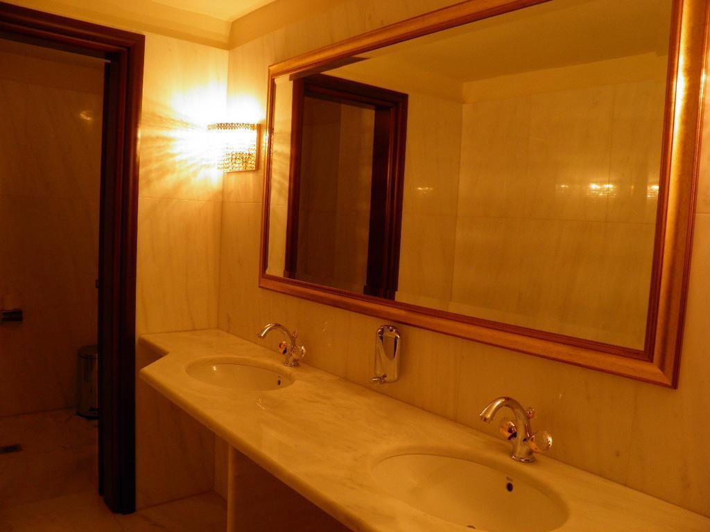Hotel Meletiou Thebes Luaran gambar